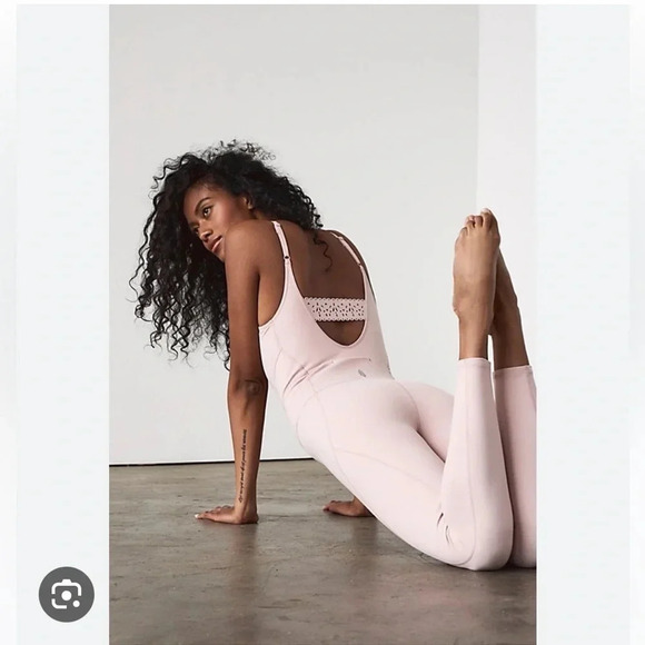 Free People Movement Touch The Sky Onesie in Pink Salt bodysuit Women’s Large - Picture 1 of 14